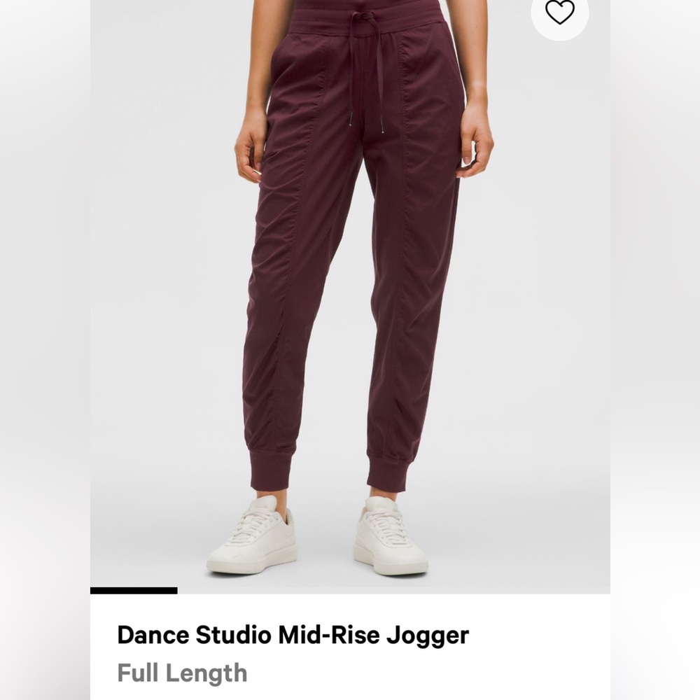 Never Worn Lululemon Dance studio joggers size 4!